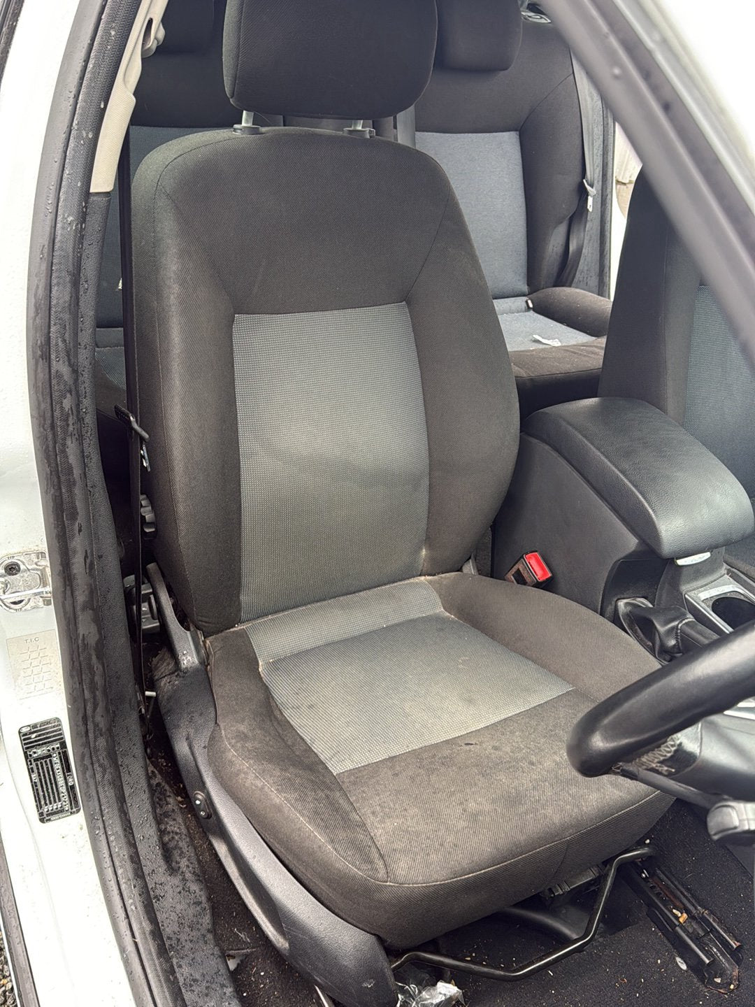 2007-2014 Ford Mondeo MK4 - Right Front Seat PN:
