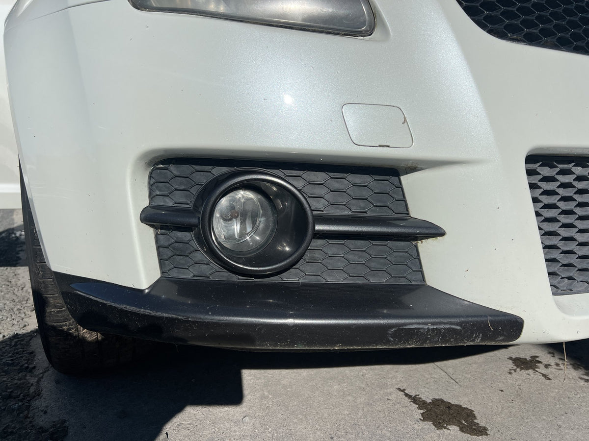 2006 Suzuki Swift ZC31S - Right Fog Light PN: 02 17 14