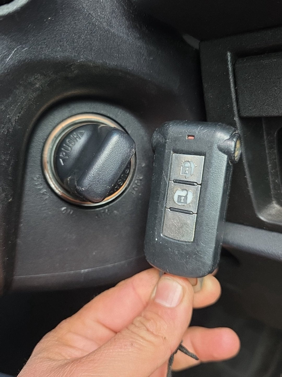 2007 Mitsubishi Delica CV5W - Ignition With Key PN: