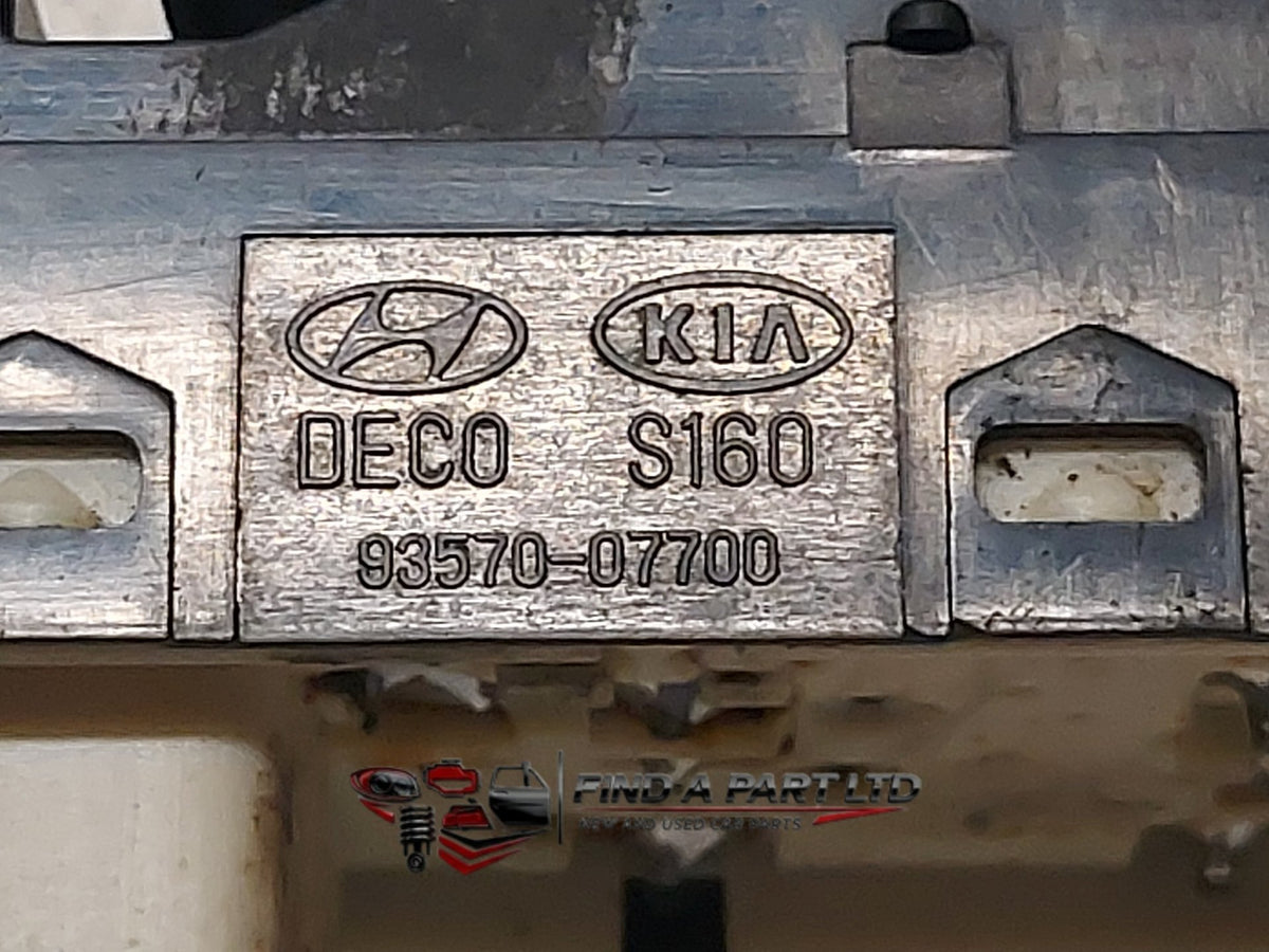 2007 Kia Picanto - Master Power Window Switch PN: 93570 07700