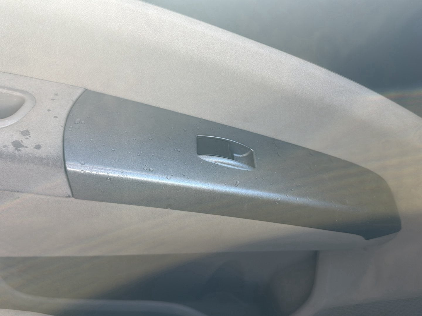 2004-2009 Toyota Prius- Left Window Switch PN: