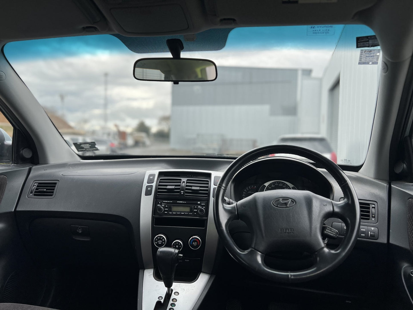 2004-2009 Hyundai Tucson GLS