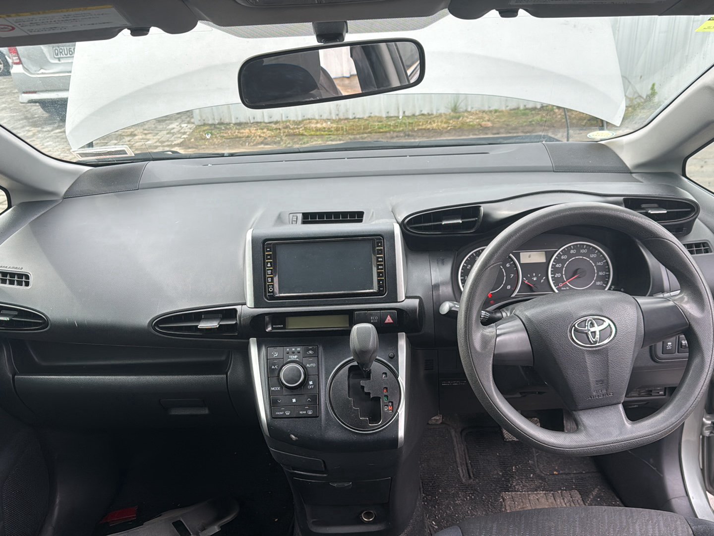 2009-2017 Toyota Wish ZGE20 - Dash Assembly PN: