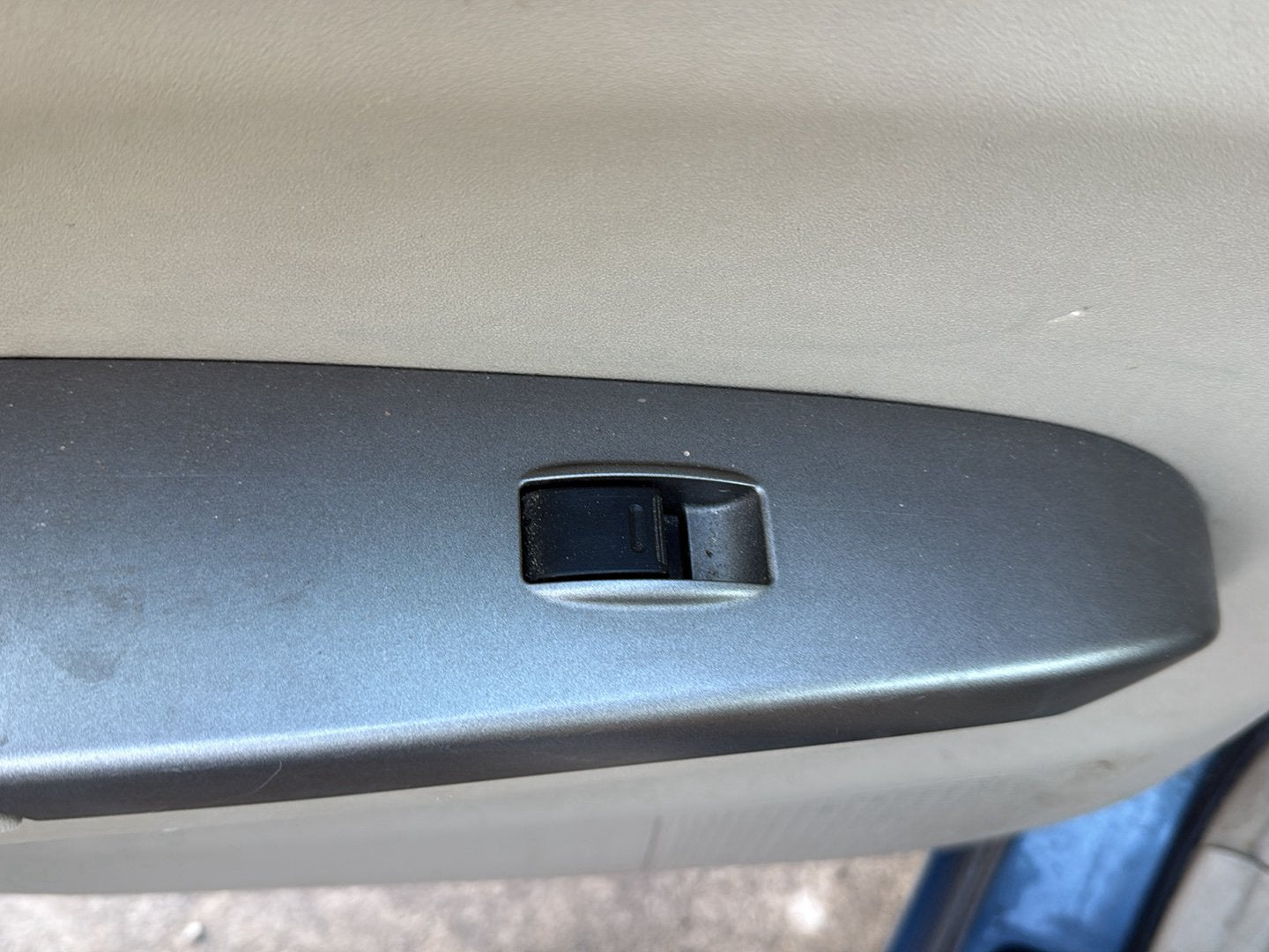 2004-2009 Toyota Prius- Left Rear Window Switch PN: