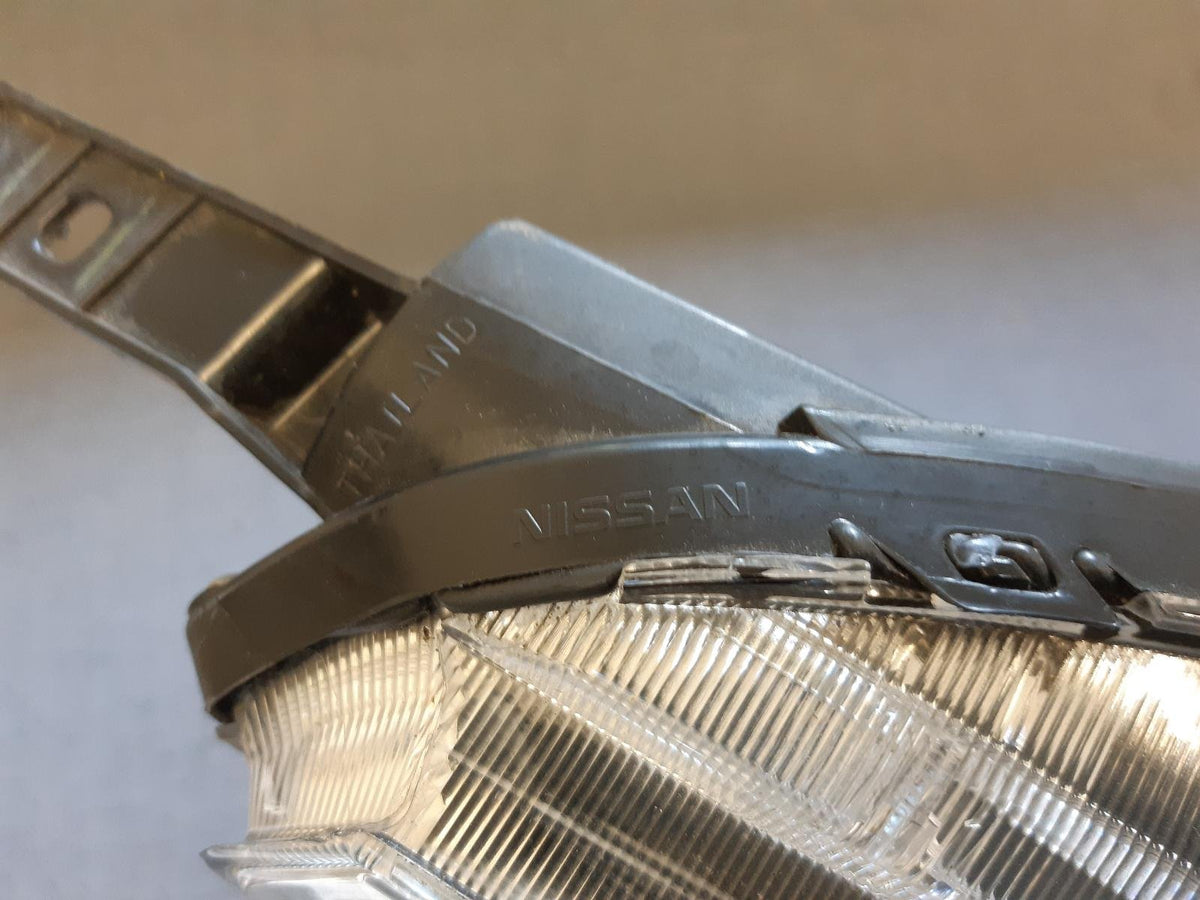 - Right Headlight PN: