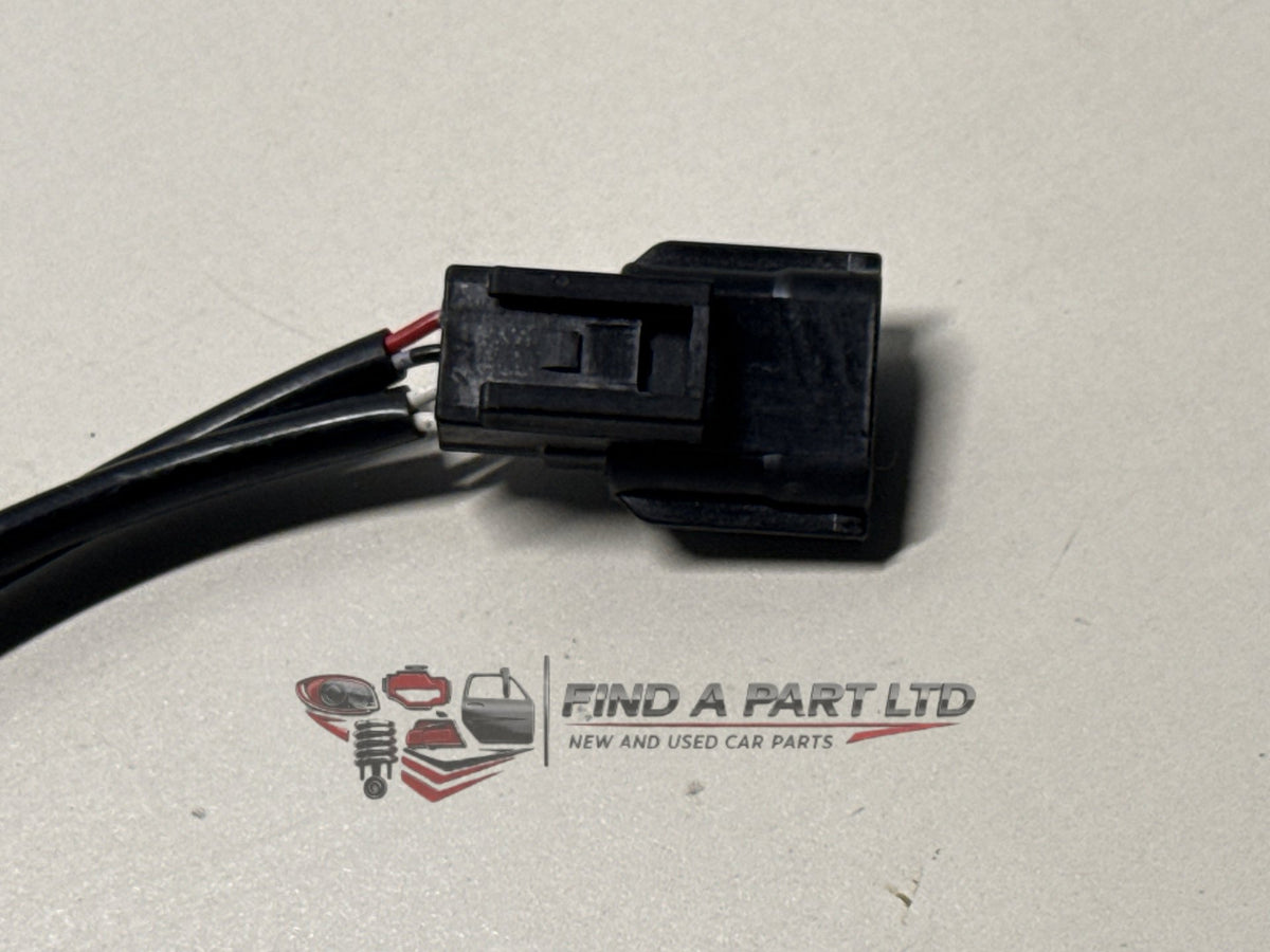 2006 Nissan X-Trail T30 - Left Front Door Exterior Handle PN: