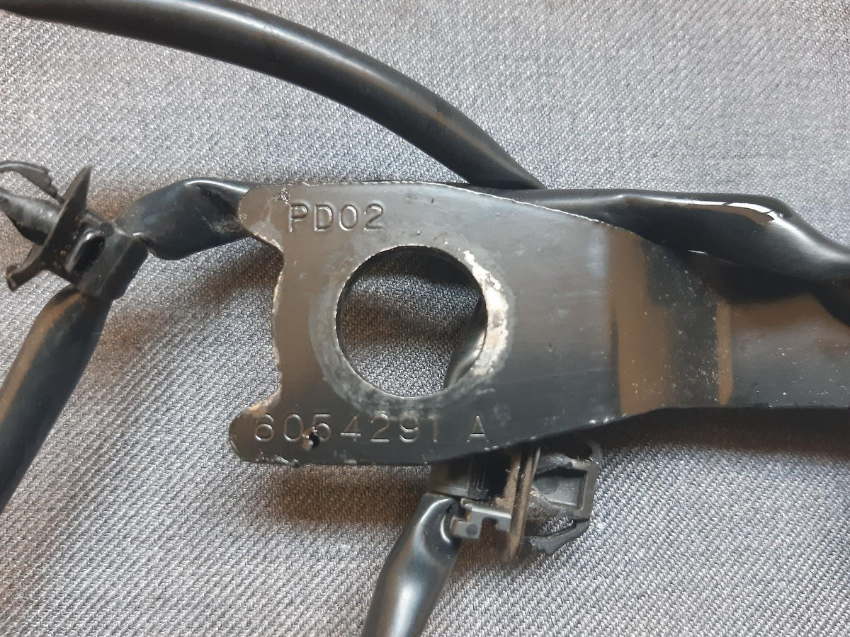 Nov 2006 to Sep 2009 - Mitsubishi Outlander ZG - Right Front Seat Belt Stalk