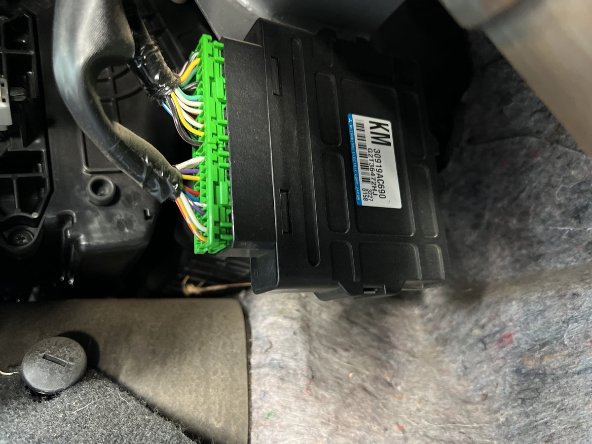 2013 Subaru Forester SJ5 - Telematics Control Unit (TCU) PN: