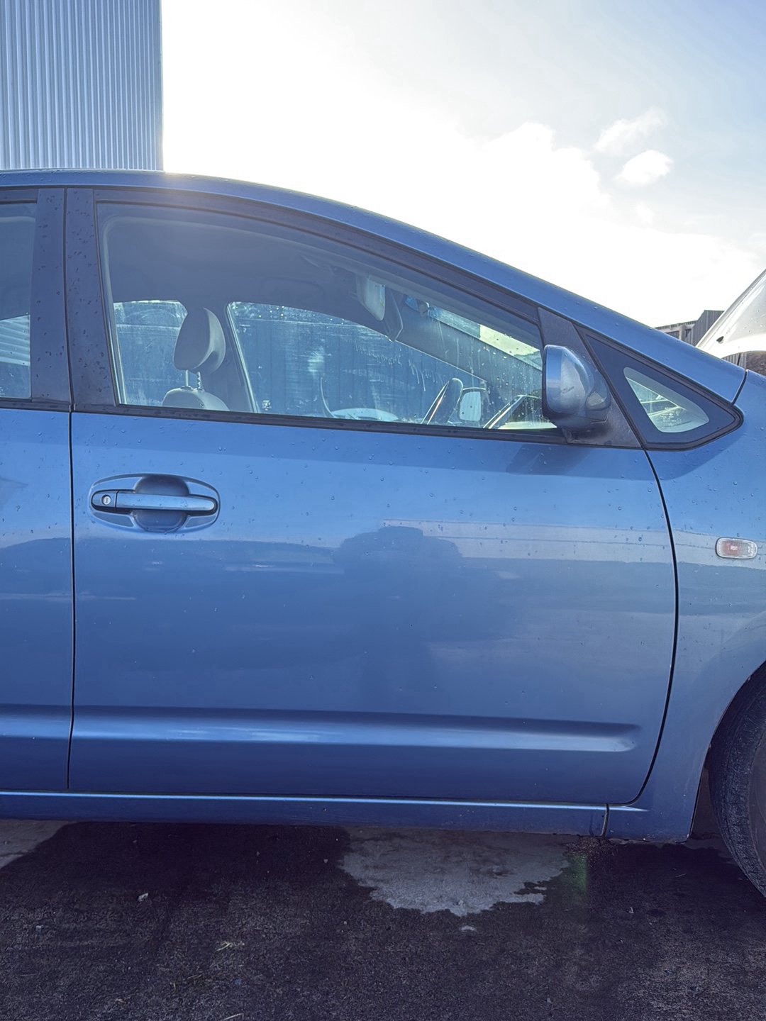 2004-2009 Toyota Prius- Right Front Door Shell PN: