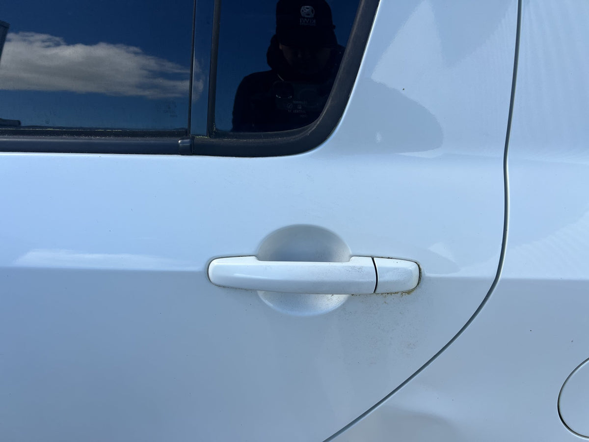 2006 Suzuki Swift ZC31S - Left Rear Door Exterior Handle PN: