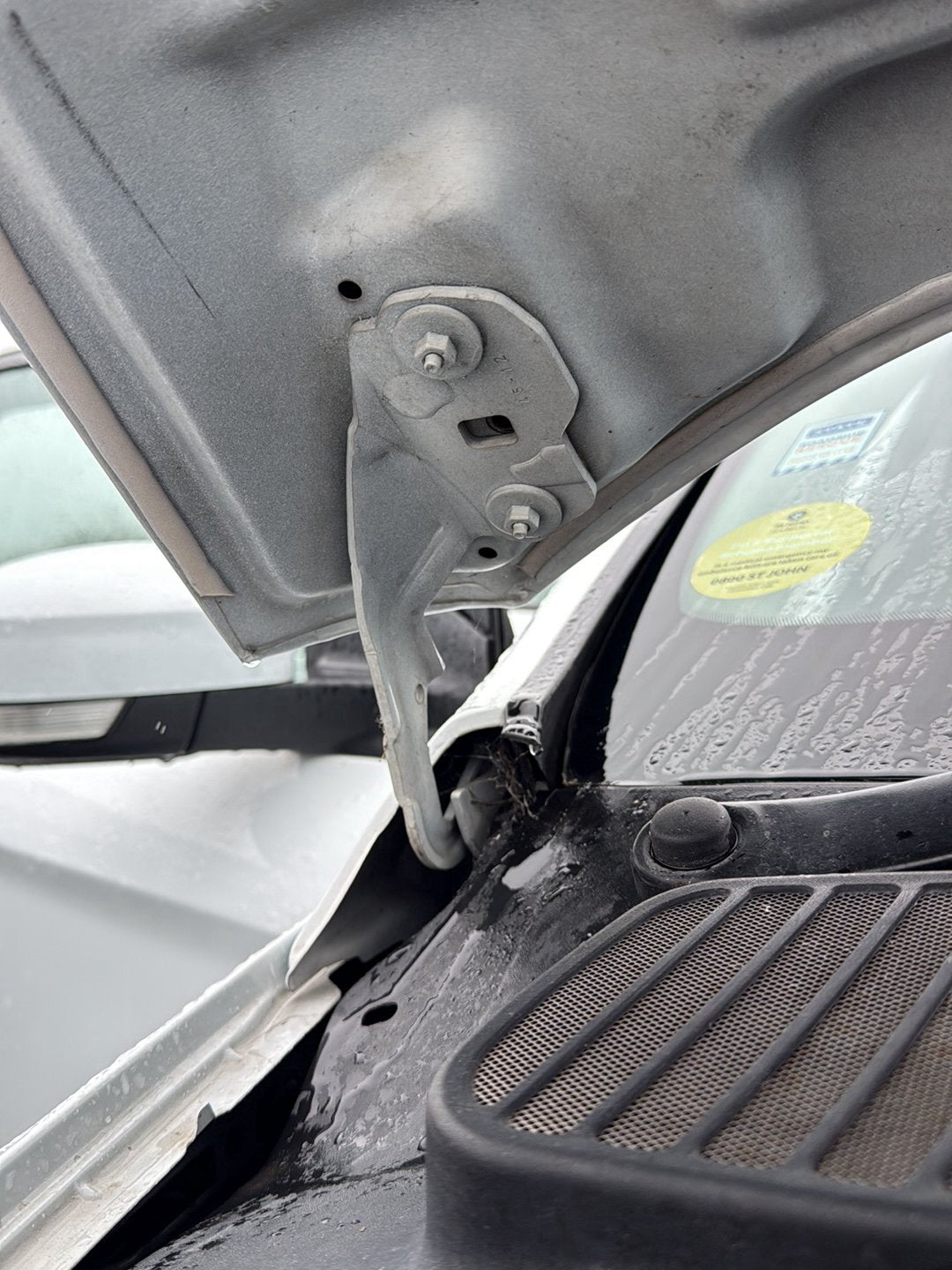 2007-2014 Ford Mondeo MK4 - Right Bonnet Hinge PN: