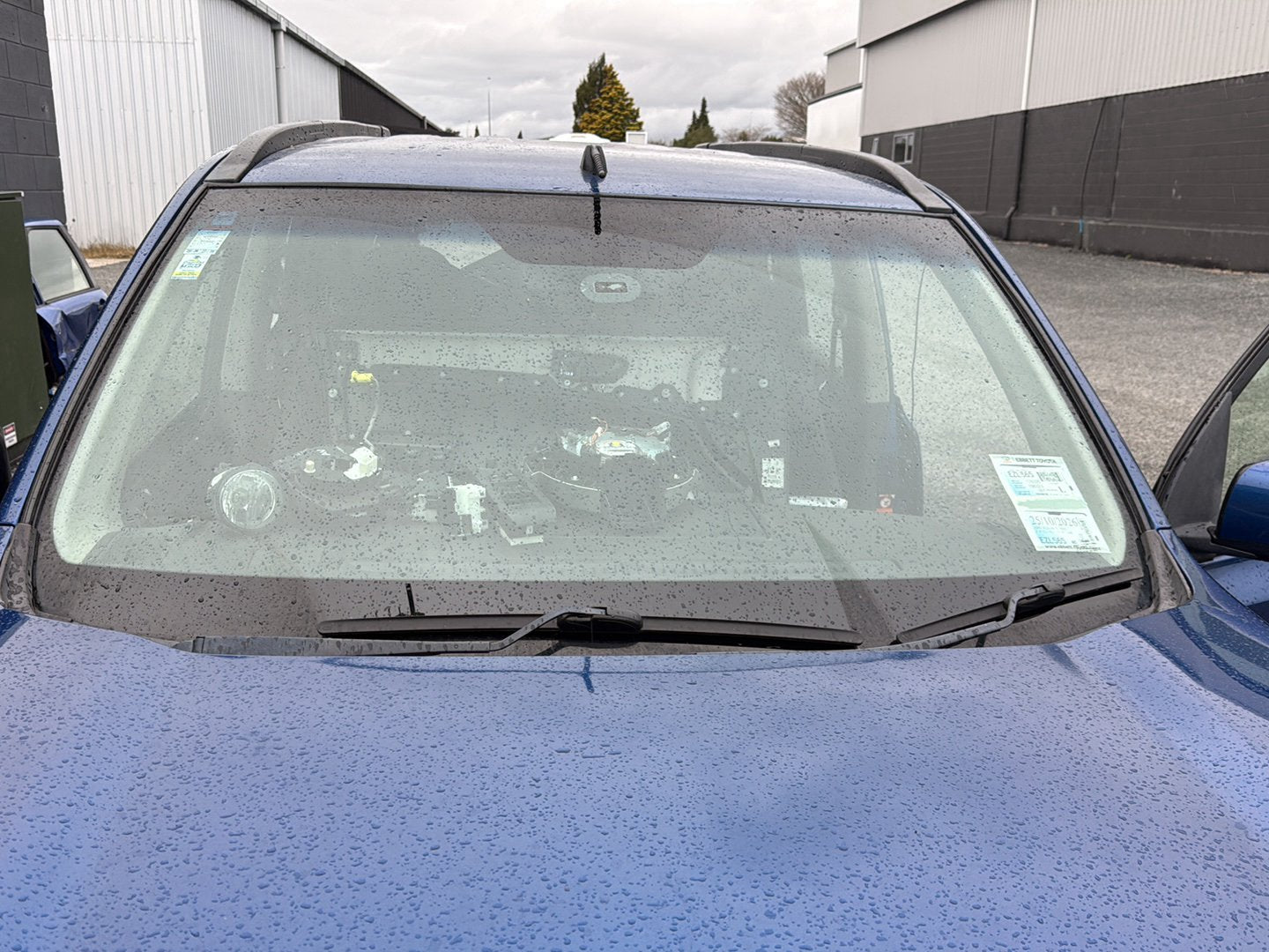 2007-2013 Nissan X-Trail T31- Windscreen PN: