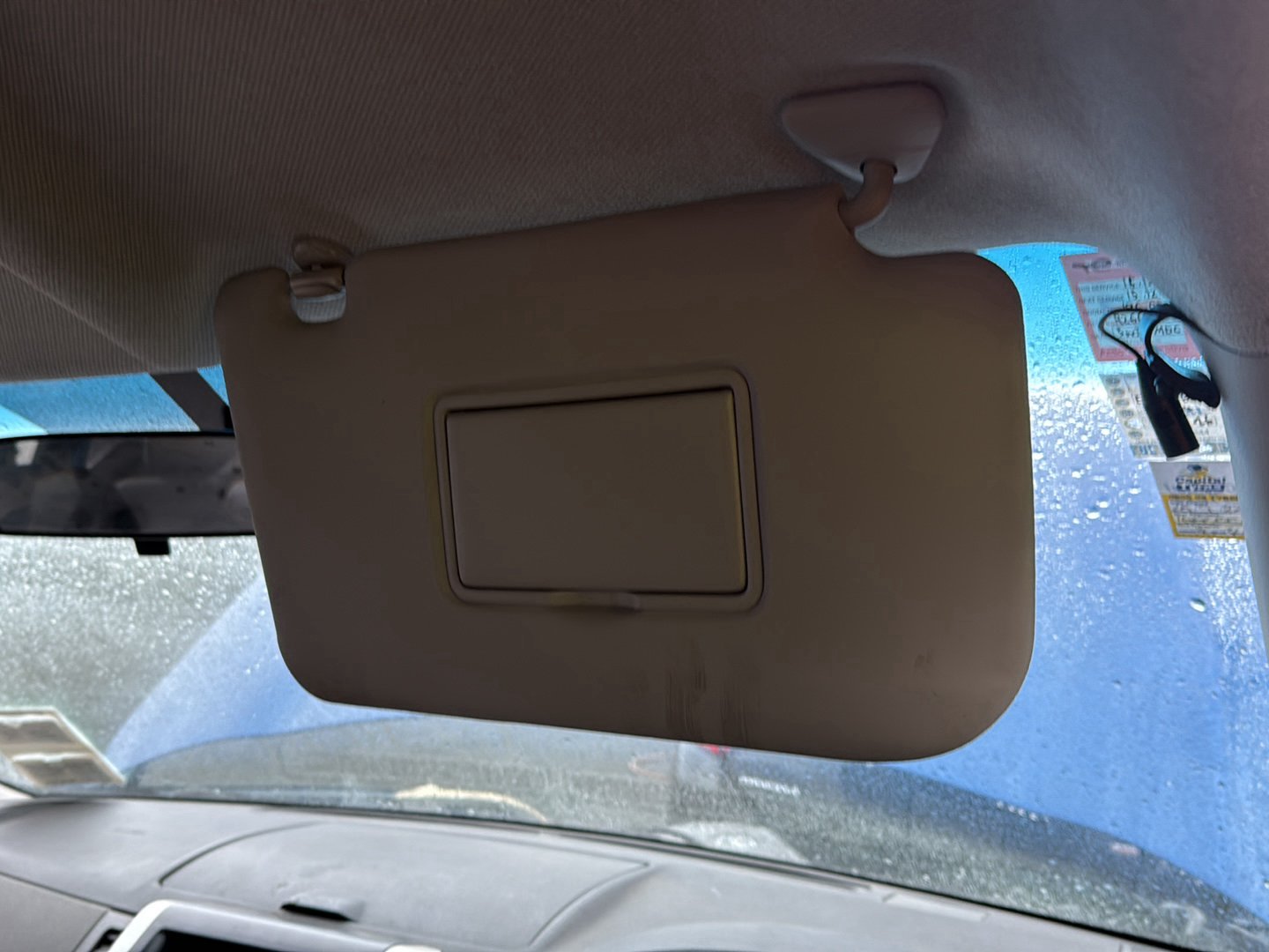 2007-2013 Nissan X-Trail T31- Right Sun Visor PN: