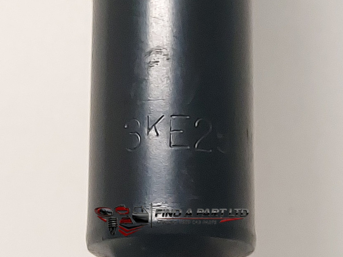 1996 Toyota Corolla E100 - Tailgate Strut Pair PN: 3KE29 W451, 3KE30 W451