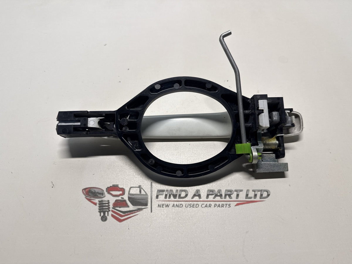 2016 Mitsubishi Outlander GF*W - Left Rear Exterior Door Handle PN: