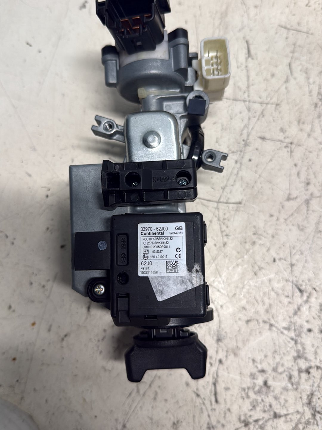 2010-2017 Suzuki Swift- Ignition Switch PN: sl-s20