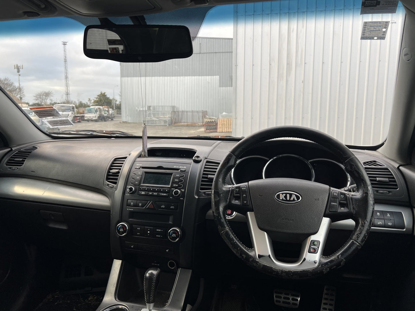 2010-2015 Kia Sorento Limited