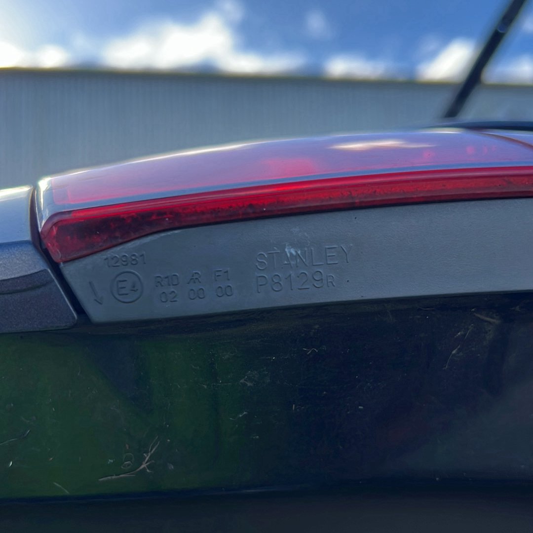 2008 Honda Accord- Right Tailgate Light PN: