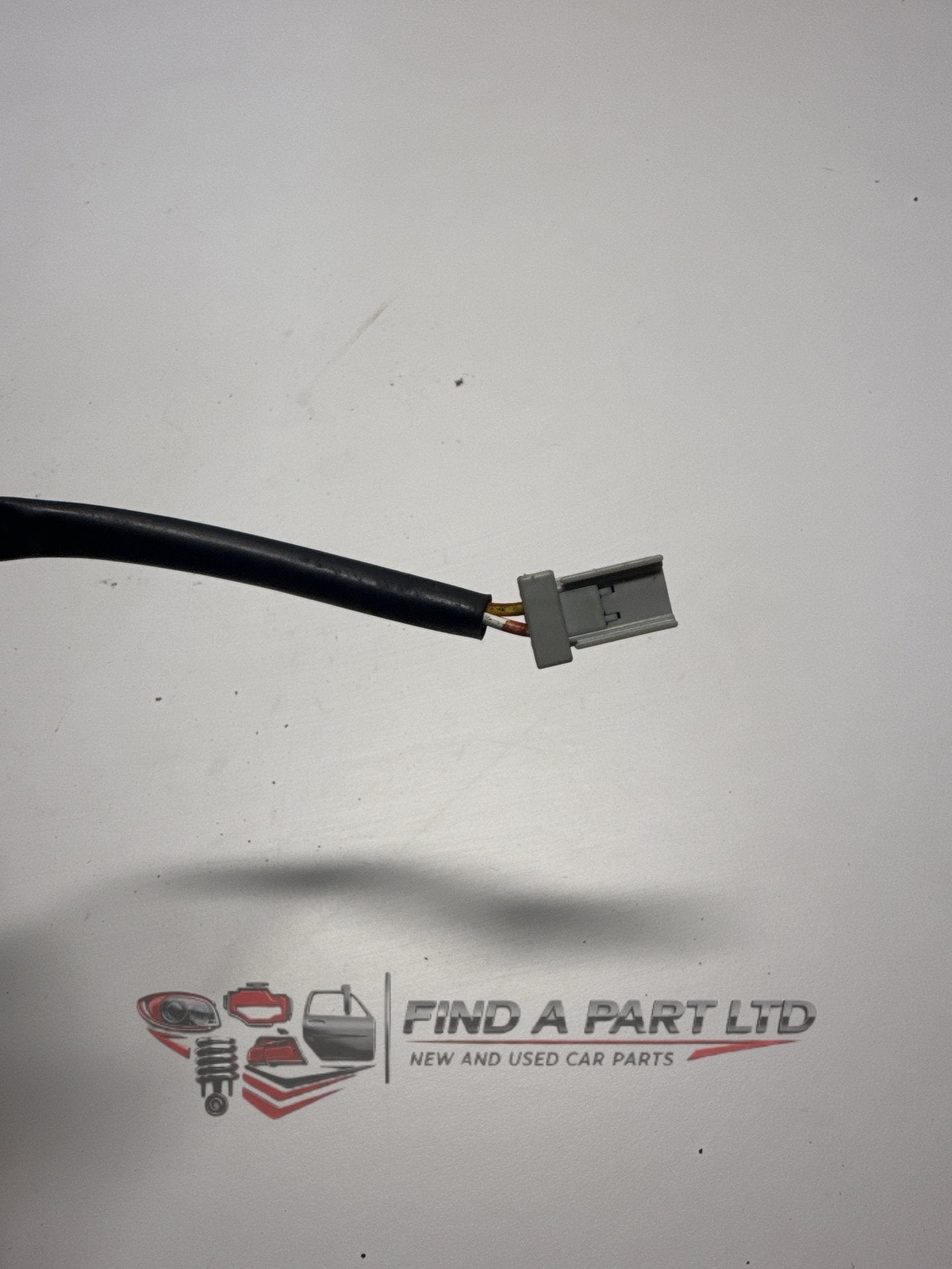 1995-1998 Honda Odyssey - Left Rear Lock Mechanism PN: