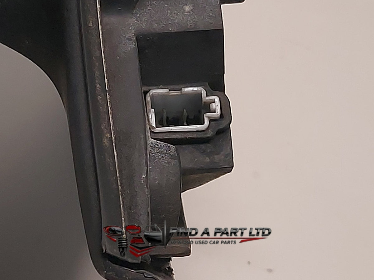 2003 Holden Commodore VY - Left Door Mirror PN: 1460825
