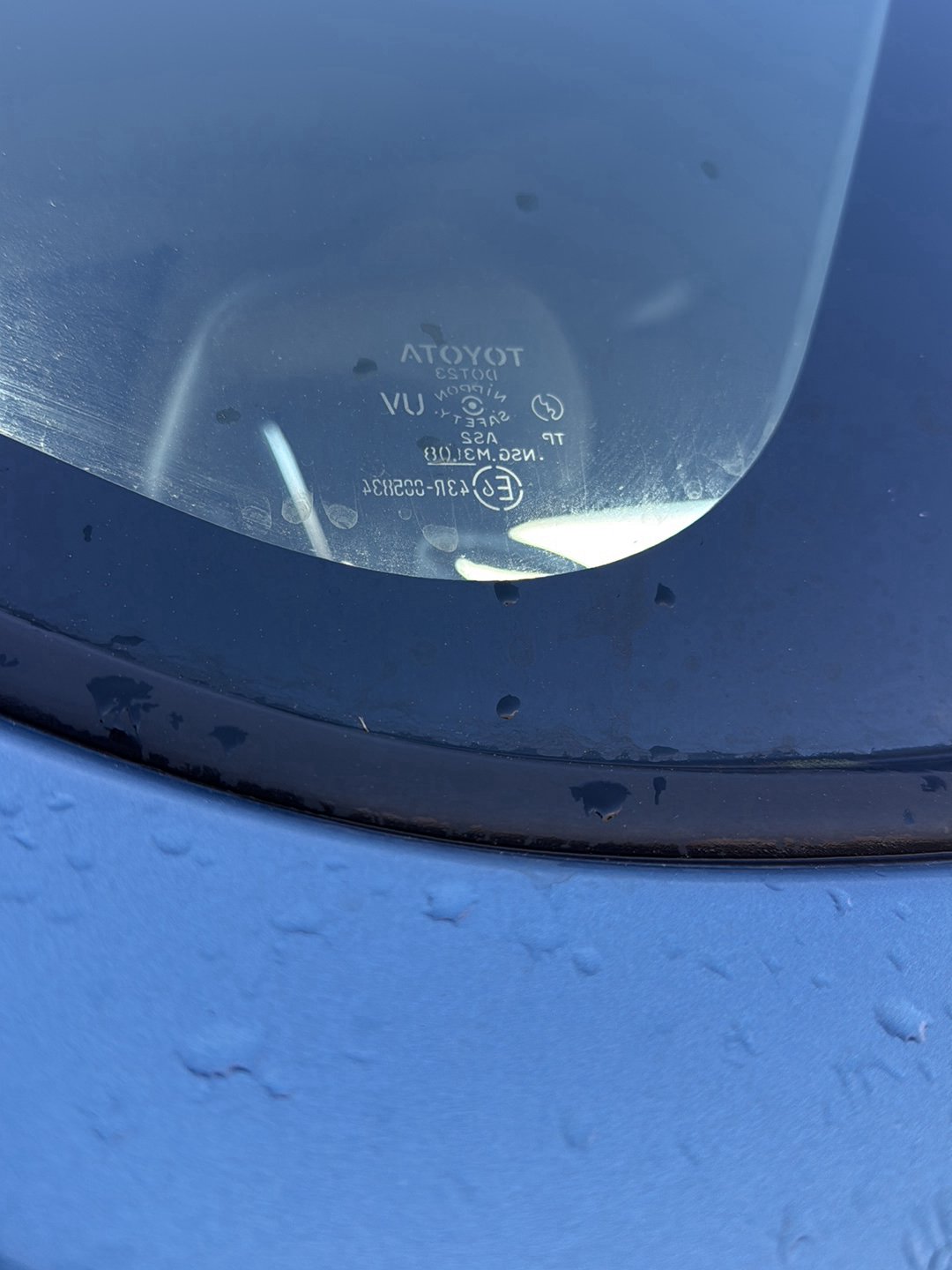 2004-2009 Toyota Prius- Right Rear Side Glass PN: