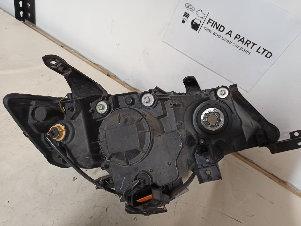 Aug 2007 to Sep 2009 - Mitsubishi Outlander ZG - Right Headlight - Standard Type