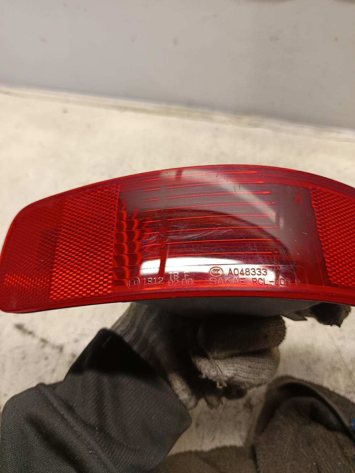 Nov 2006 to Oct 2012 - Mitsubishi Outlander ZG ZH - Right Rear Bumper Reflector