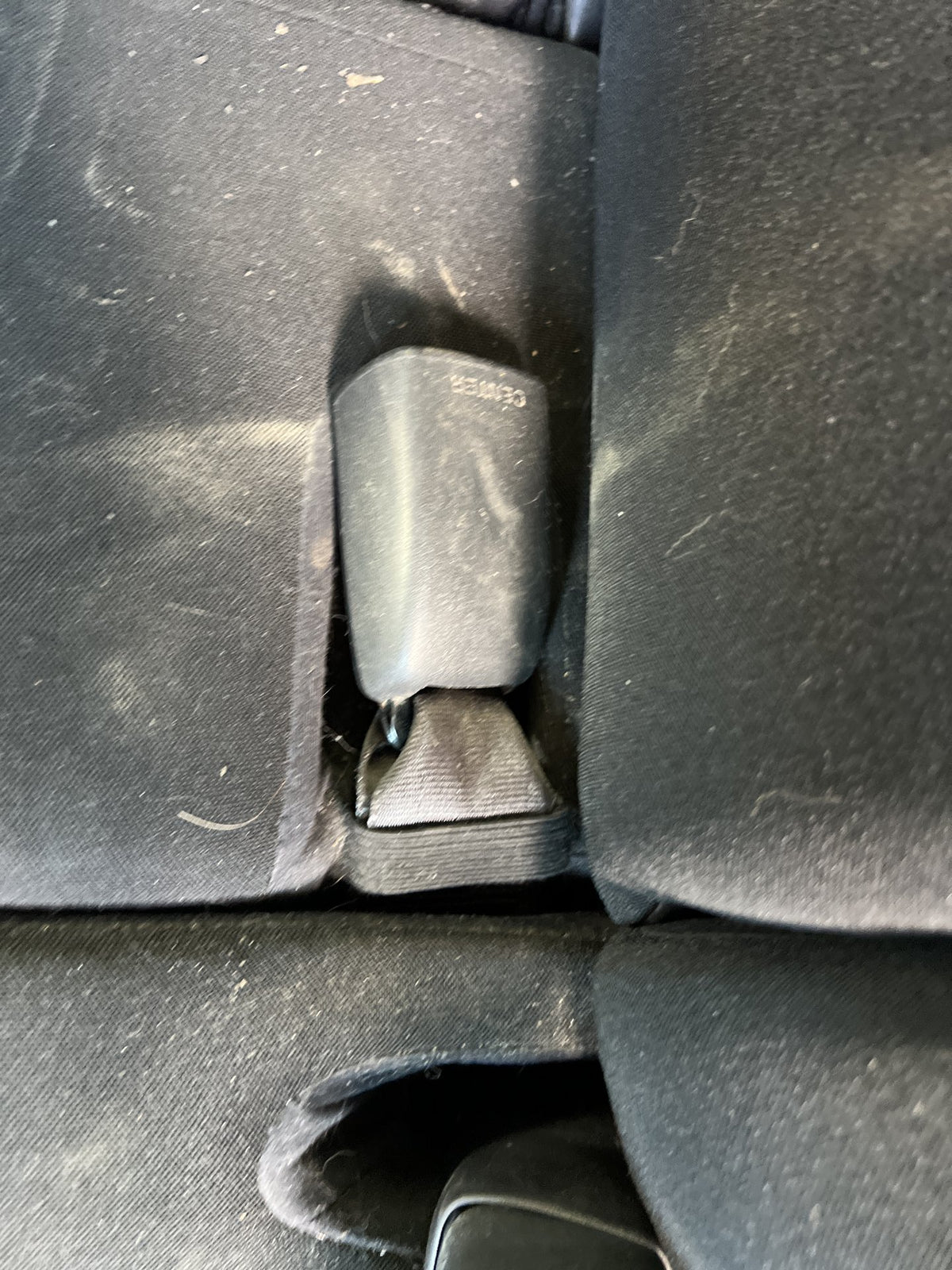 2009 Toyota Corolla JTNKU56E00109575 - Centre Seat Belt Stalk PN: