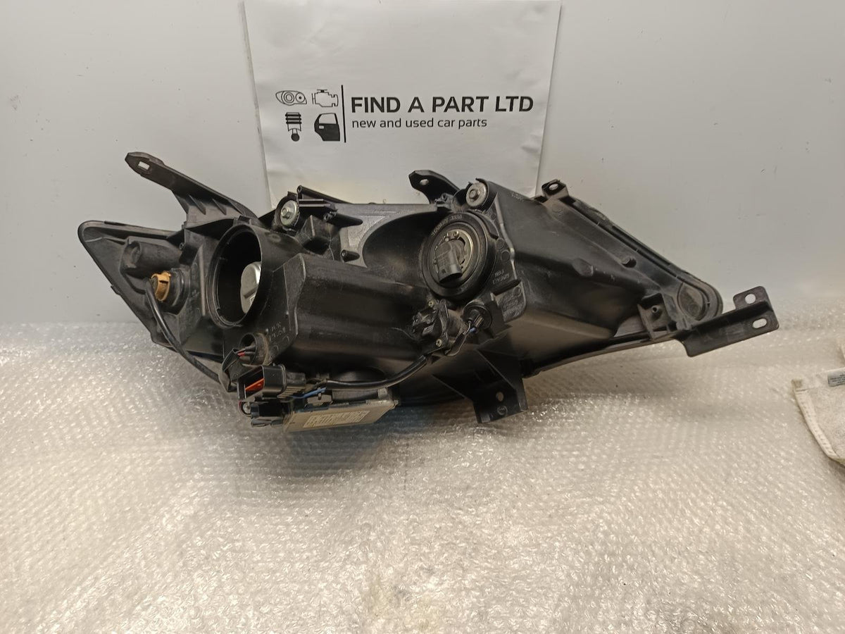 Nov 2006 to Oct 2007 - Mitsubishi Outlander ZG - Left Headlight - Xenon Type