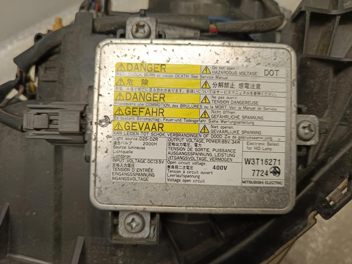 Jul 2007 to Oct 2015- Mitsubishi Lancer- Right Headlight- Evo 10, Cj, Xenon Type