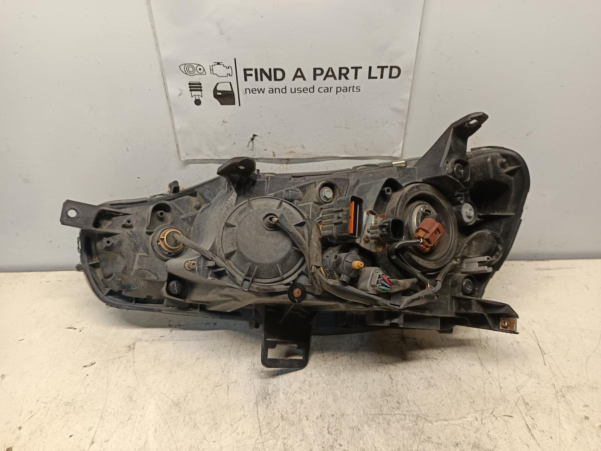 Jul 2007 to Oct 2015- Mitsubishi Lancer CJ Sedan Hatchback- Right Headlight- Halogen Type