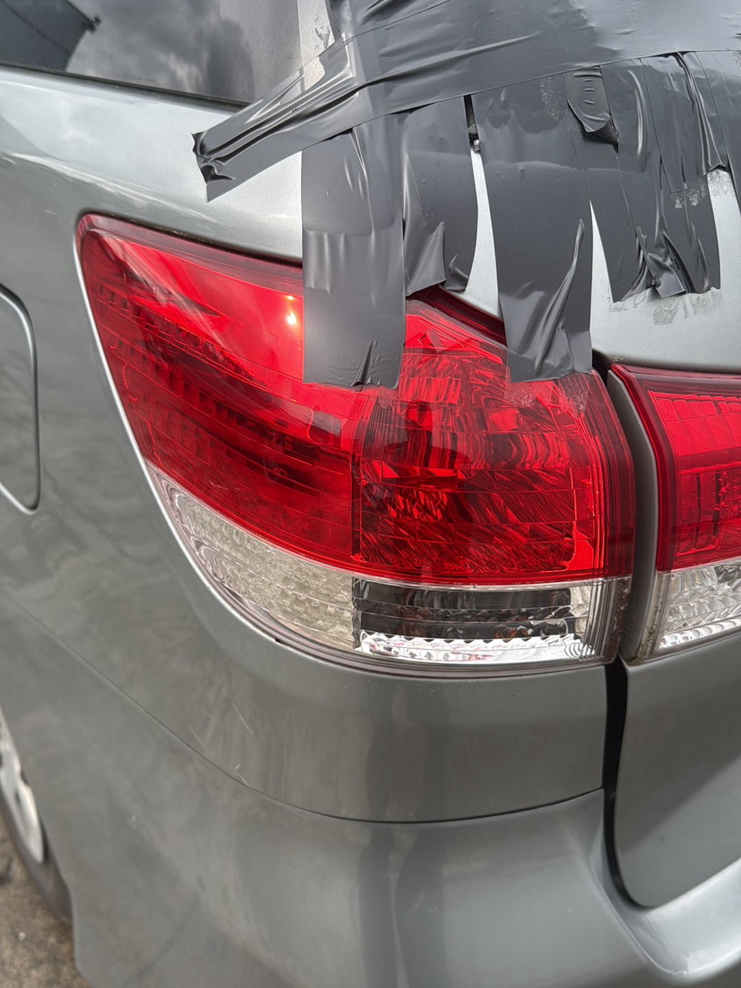2009-2017 Toyota Wish ZGE20 - Left Taillight PN: