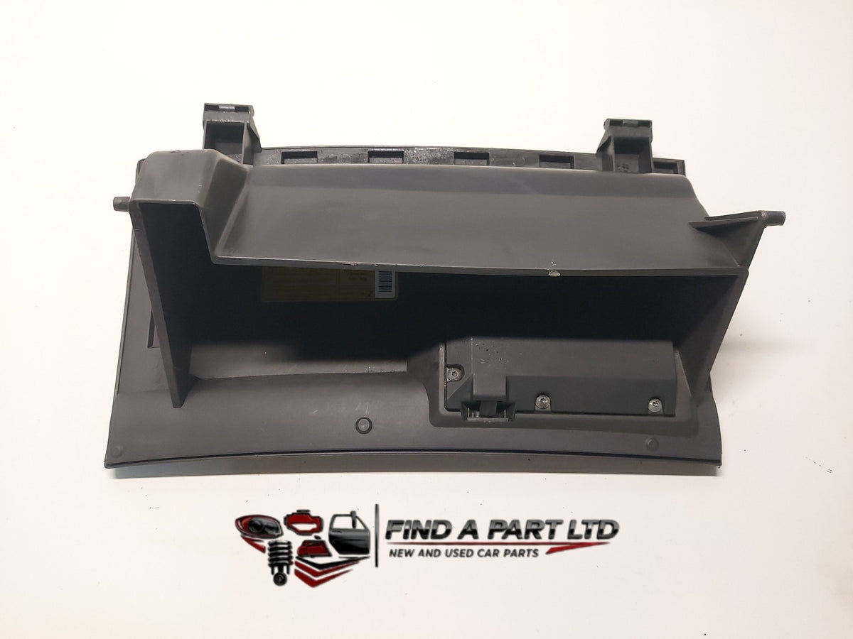 2013 Ford Territory SZ - Glove Box PN: 6R79-1532-AB