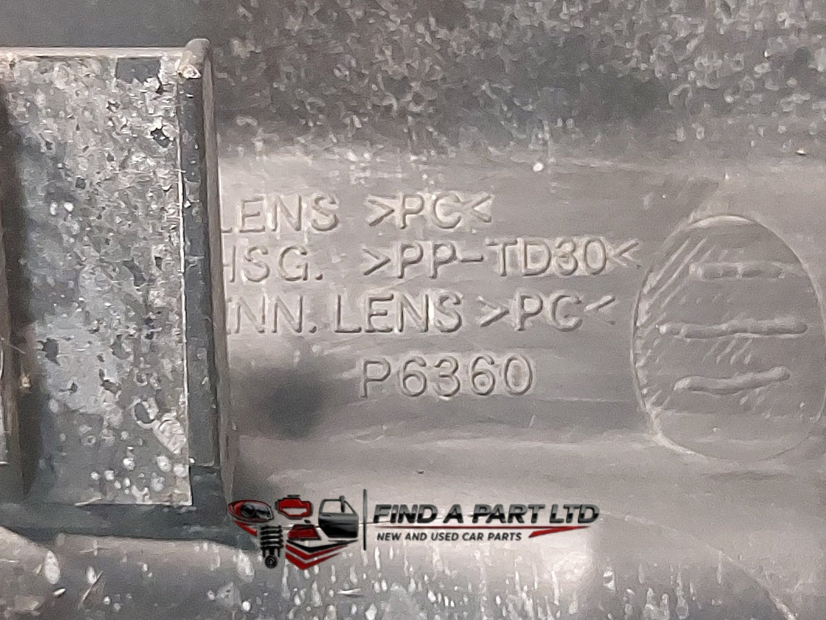 2007 Honda CR-V RE4 - Left Headlight PN: P6367