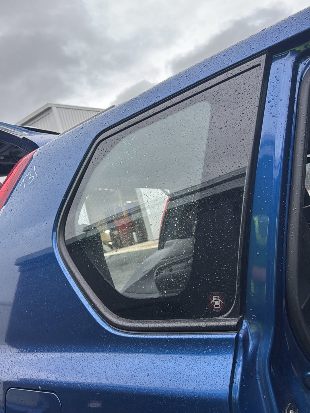 2007-2013 Nissan X-Trail T31- Right Rear Side Glass PN: