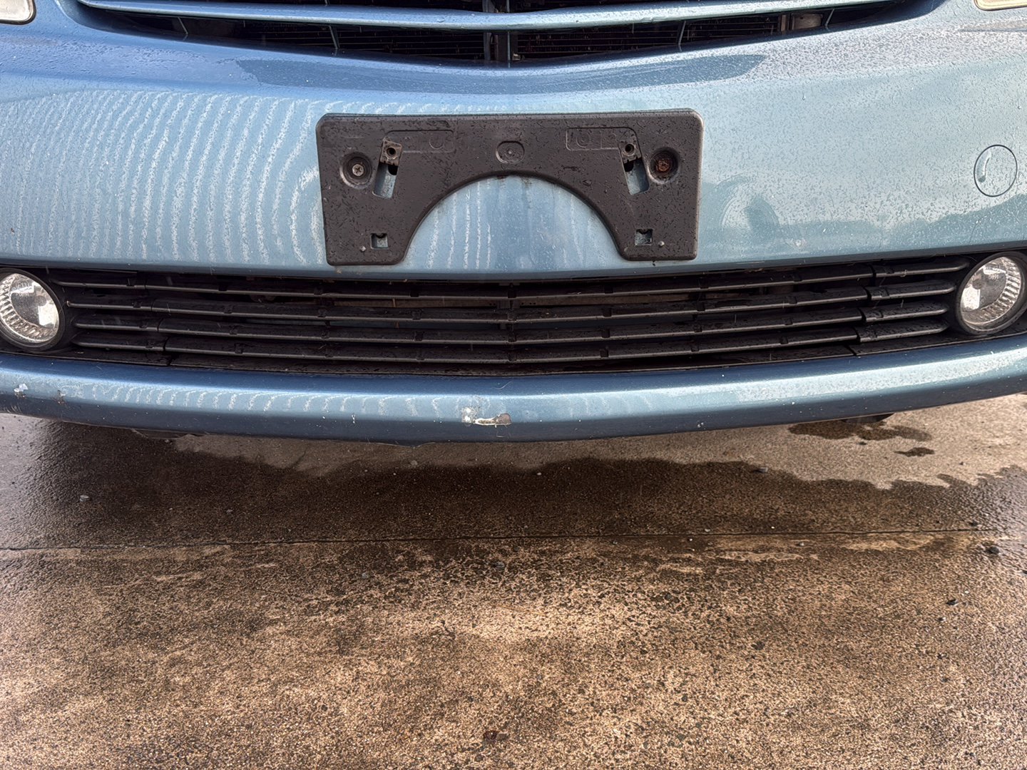 2004-2009 Toyota Prius- Bumper Grille PN: