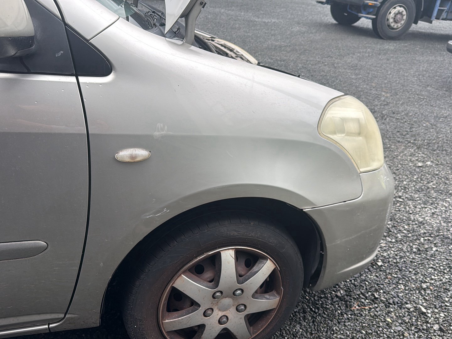 2003-2011 Toyota Raum Z20 NCZ20 - Right Front Guard PN:
