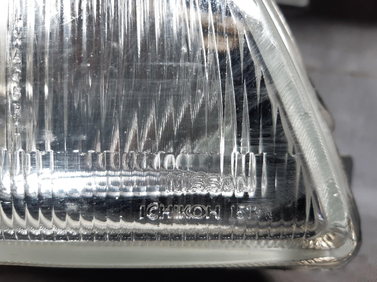 Oct 1995 to Mar 1998 - Nissan Pulsar N15 - Right Headlight - Ichikoh Lens# 1513