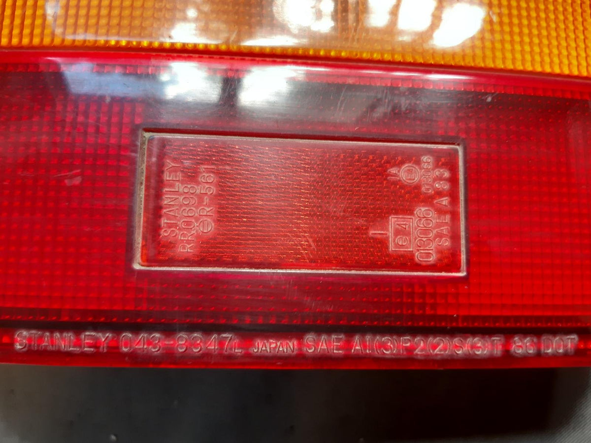 Jan 1986 to Oct 1989 - Honda Accord CA1 Sedan - Left Taillight