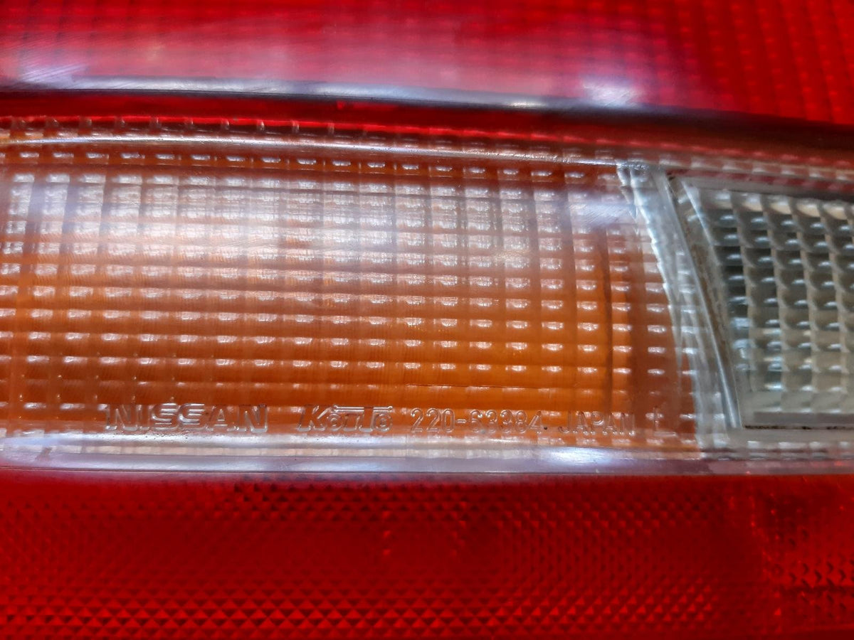 Sep 1993 to Sep 1997 - Nissan Bluebird U13 - Left Taillight