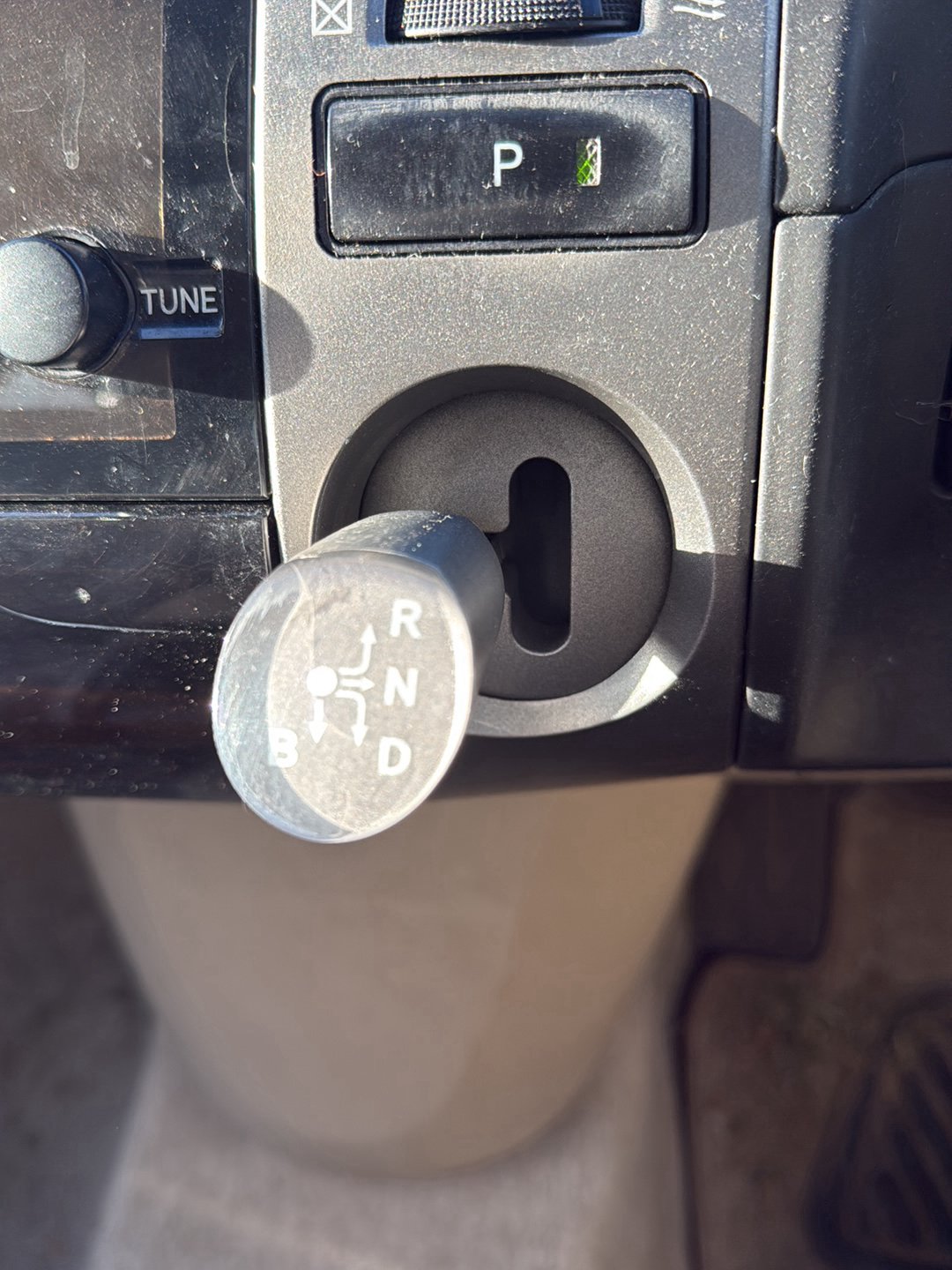 2004-2009 Toyota Prius- Gear Stick/Shifter PN: