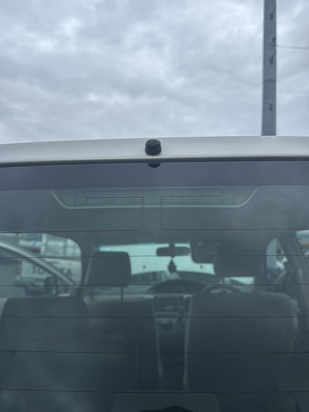 2003-2011 Toyota Raum Z20 NCZ20 - High Level Stoplight PN: