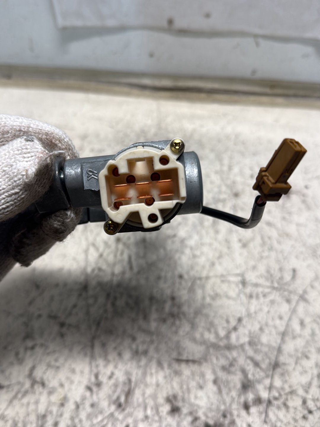 2000-2005 Nissan Bluebird Sylphy- Ignition Switch PN: as-55