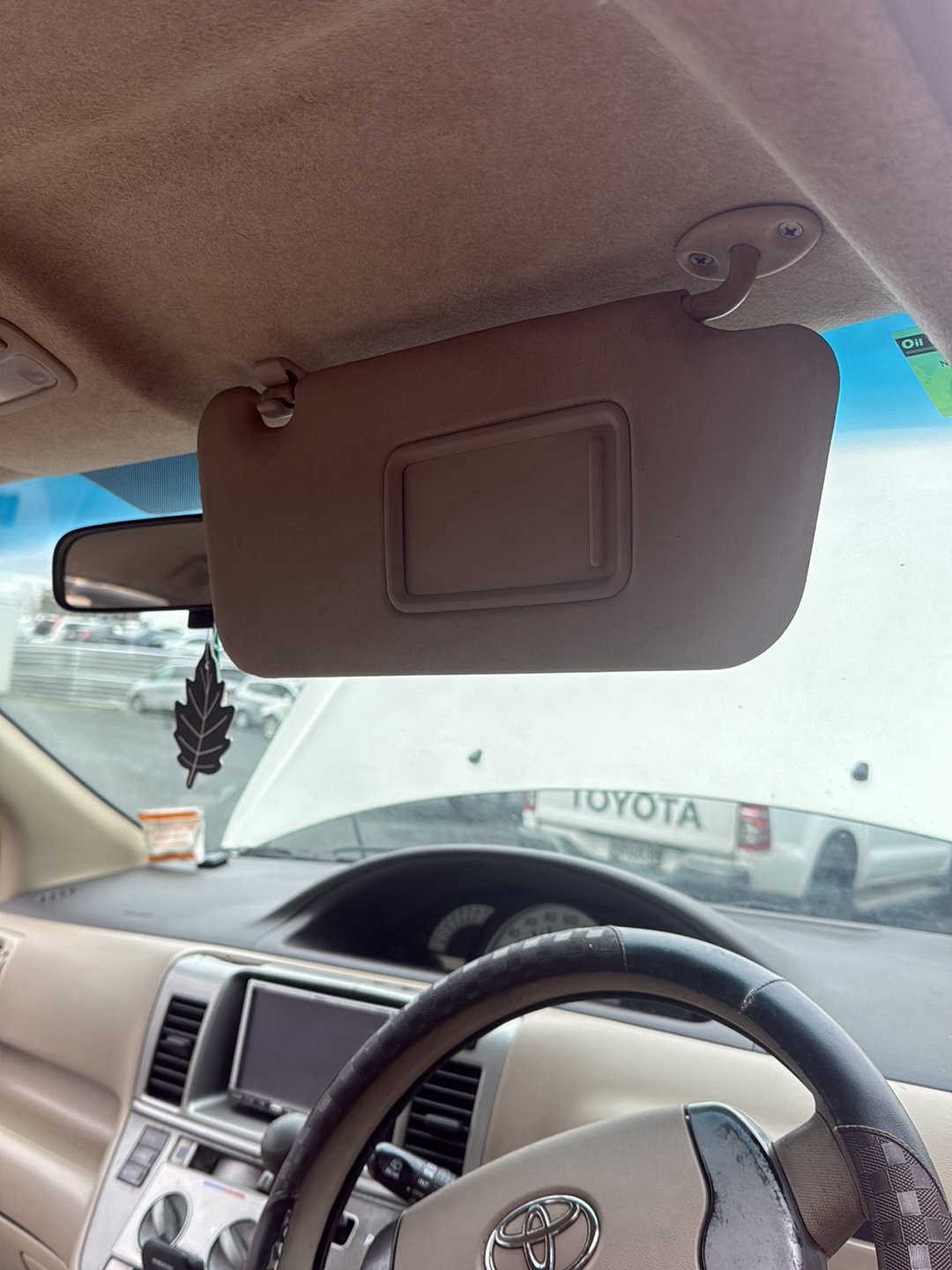 2003-2011 Toyota Raum Z20 NCZ20 - Right Sun Visor PN: