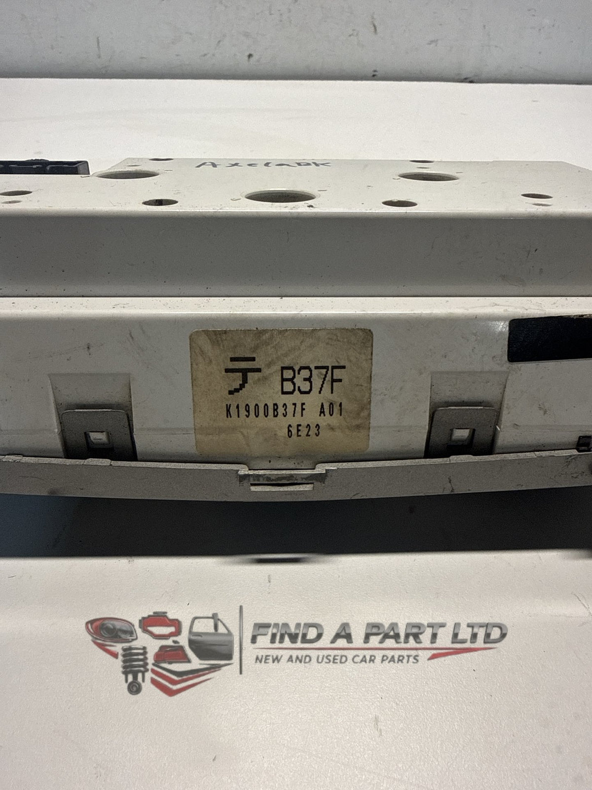 2003-2009 Mazda Axela BK - Heater/AC Controls PN: k1900b37f
