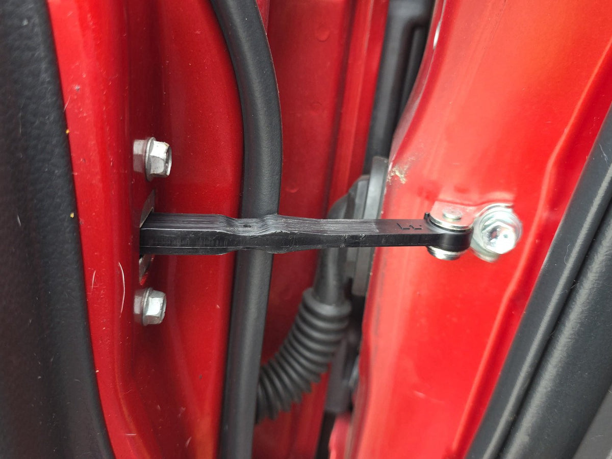 2006-2012 Suzuki SX4 YA11S - Left Front Check Strap PN: