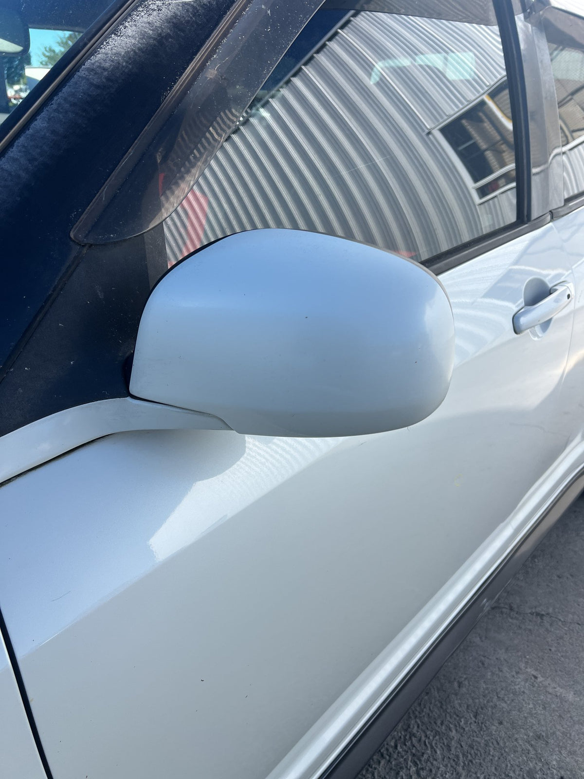 2006 Suzuki Swift ZC31S - Left Door Mirror PN: 5 wires