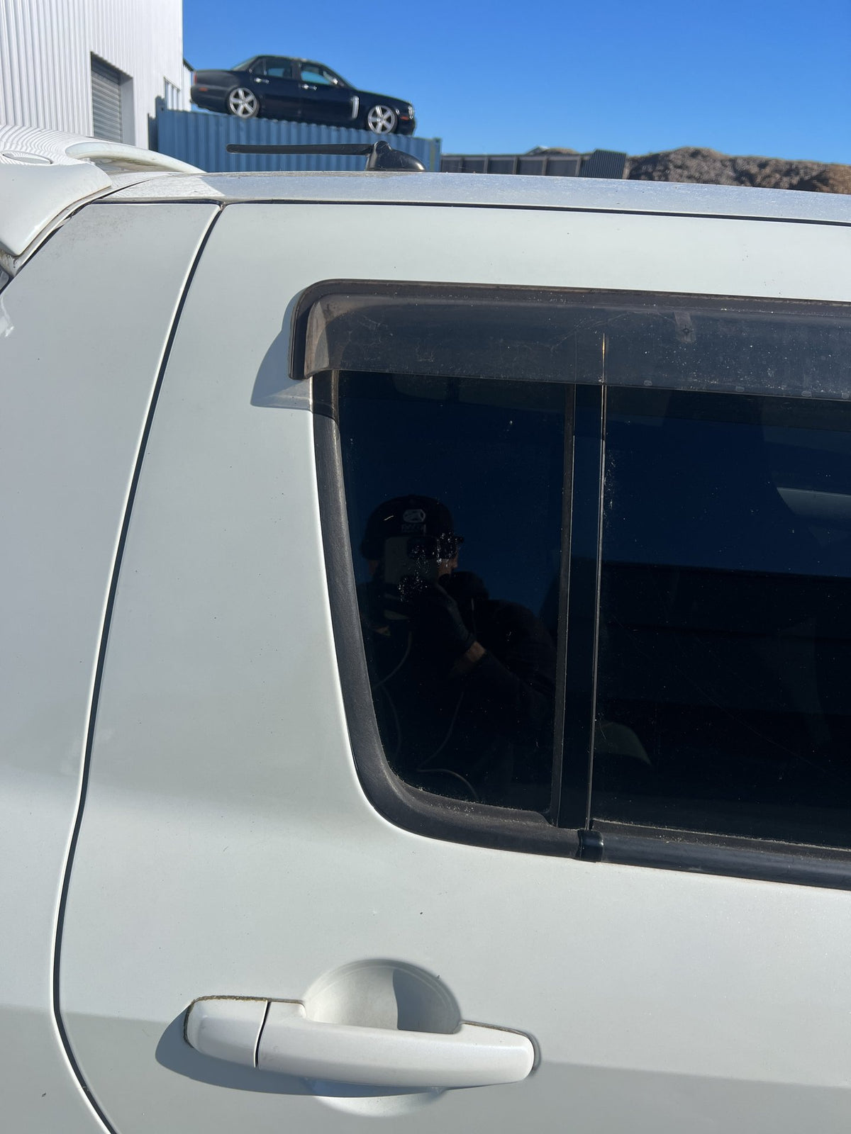 2006 Suzuki Swift ZC31S - Right Rear Quarter Door Glass PN: M262