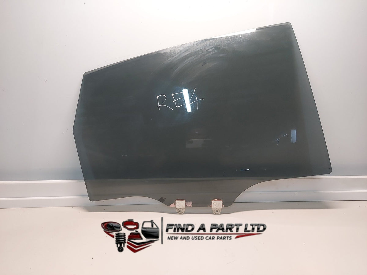 2007 Honda CR-V RE4 - Right Rear Door Window PN: