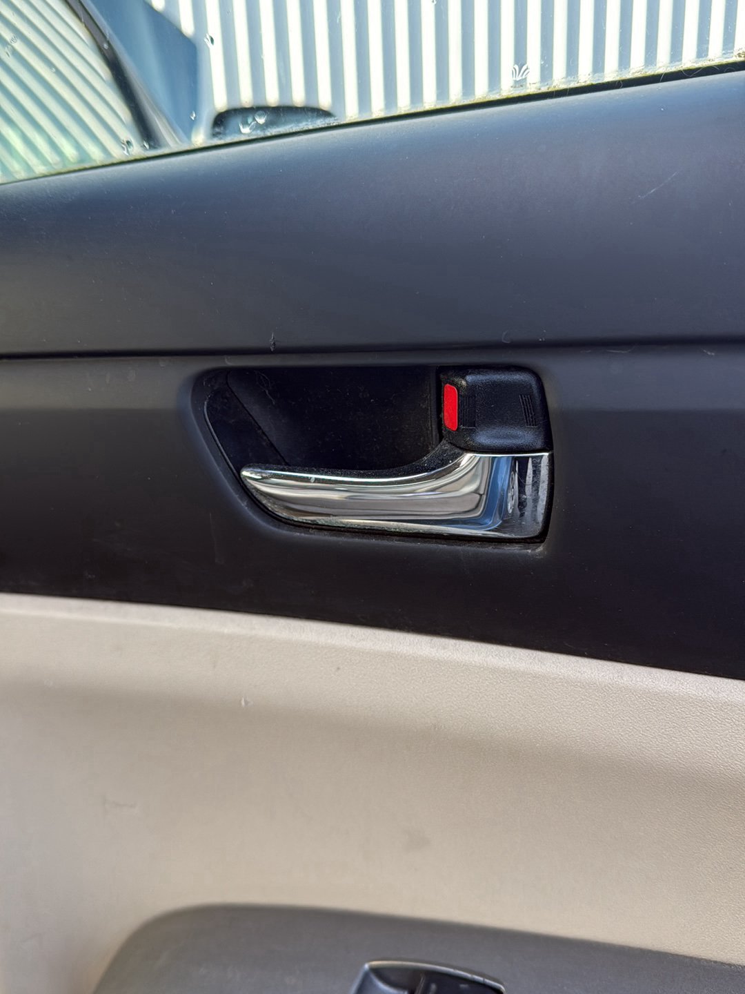 2004-2009 Toyota Prius- Right Rear Door Interior Handle PN: